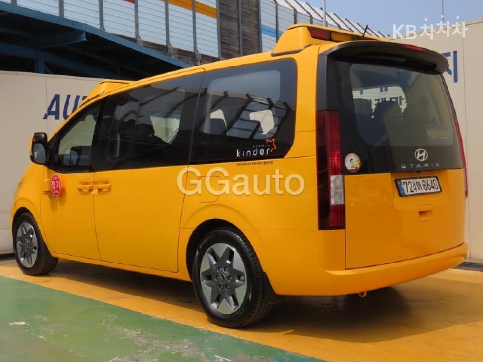 Hyundai Staria — miniaturë 3