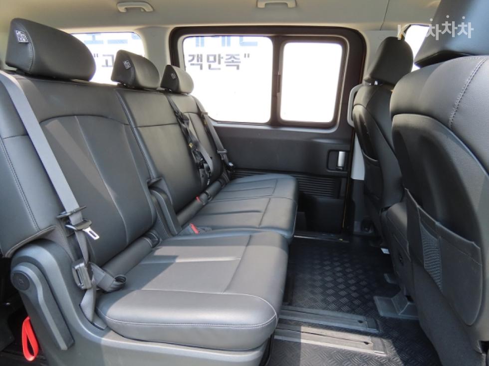 Hyundai Staria — miniaturë 6