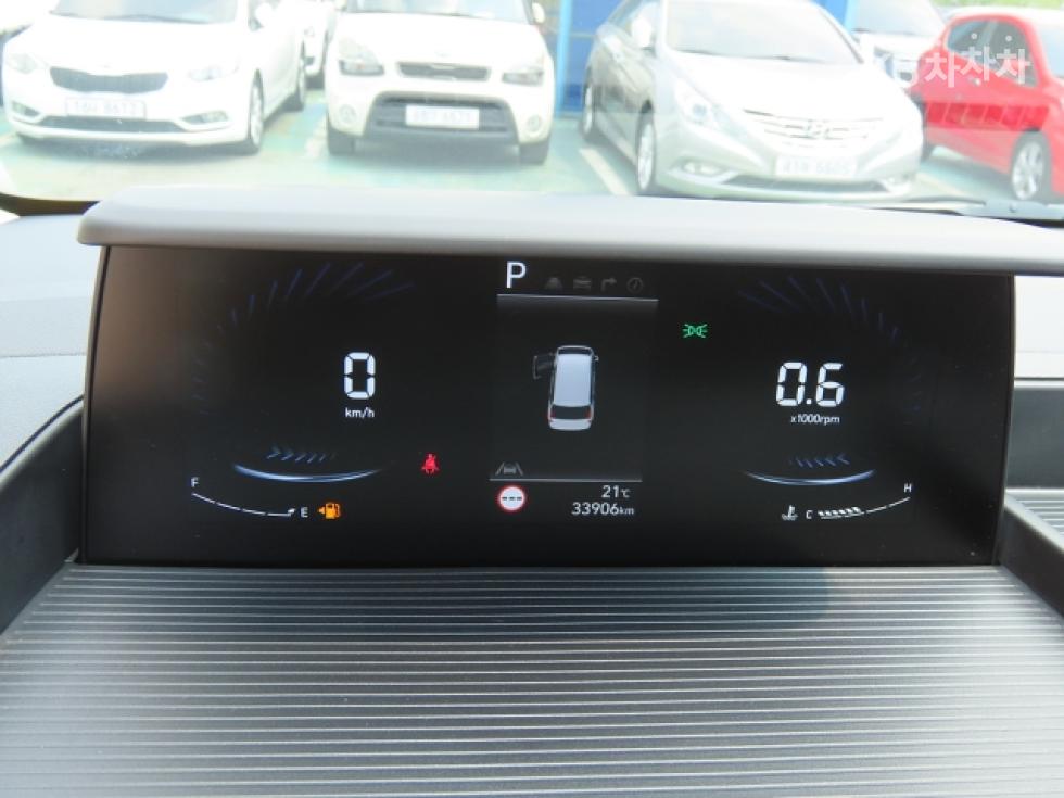 Hyundai Staria — miniaturë 9