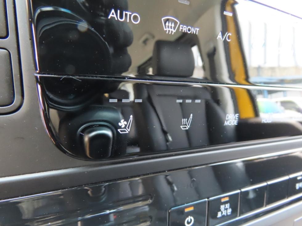 Hyundai Staria — miniaturë 12
