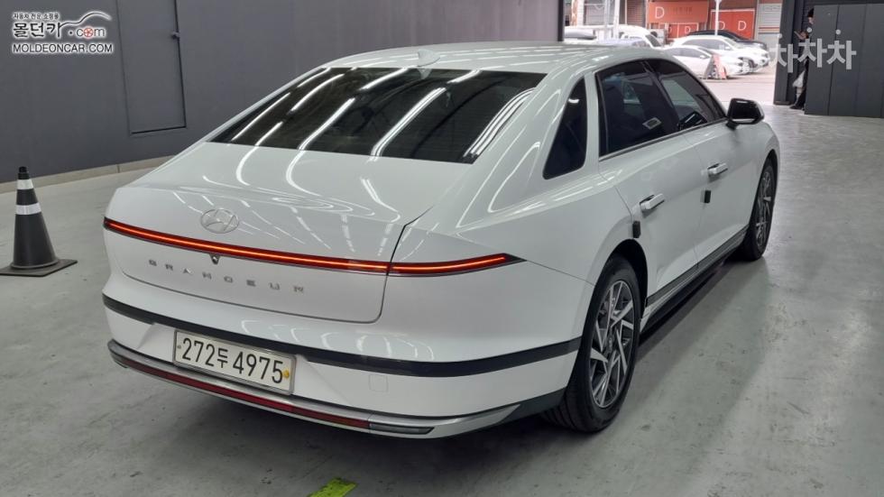 Hyundai Grandeur — miniaturë 2