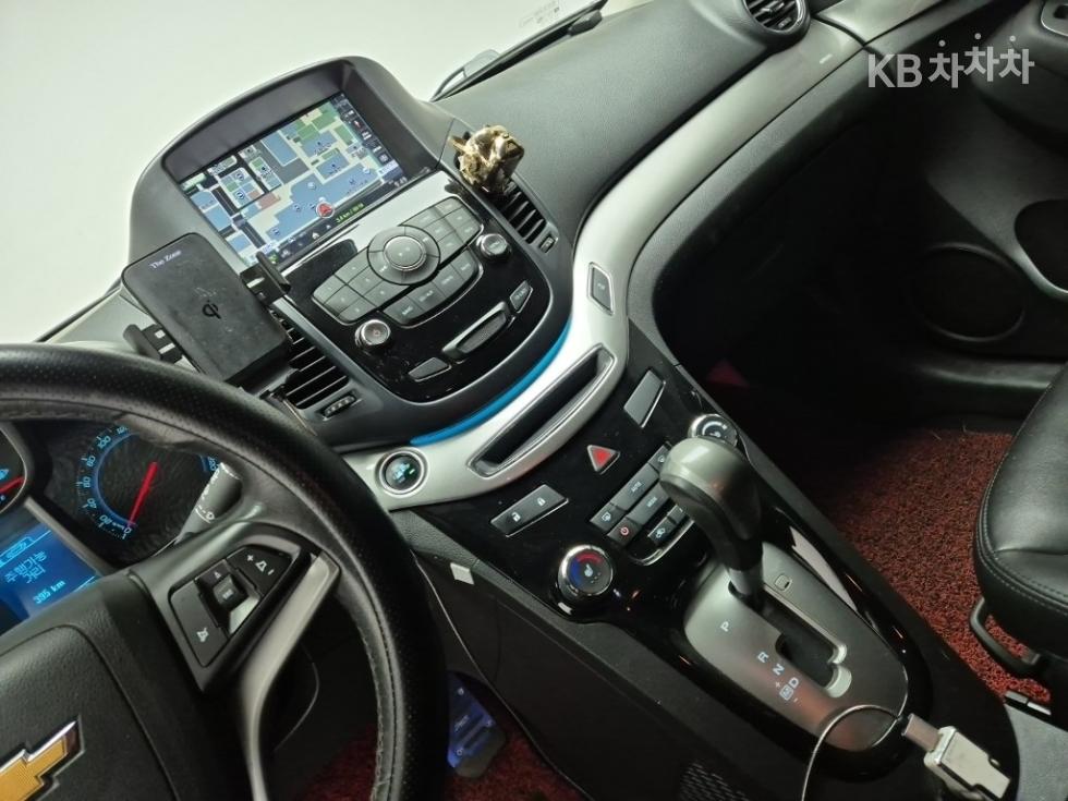 Chevrolet Orlando — miniaturë 9