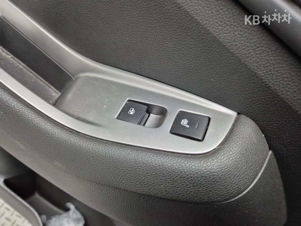 Chevrolet Orlando — miniaturë 17