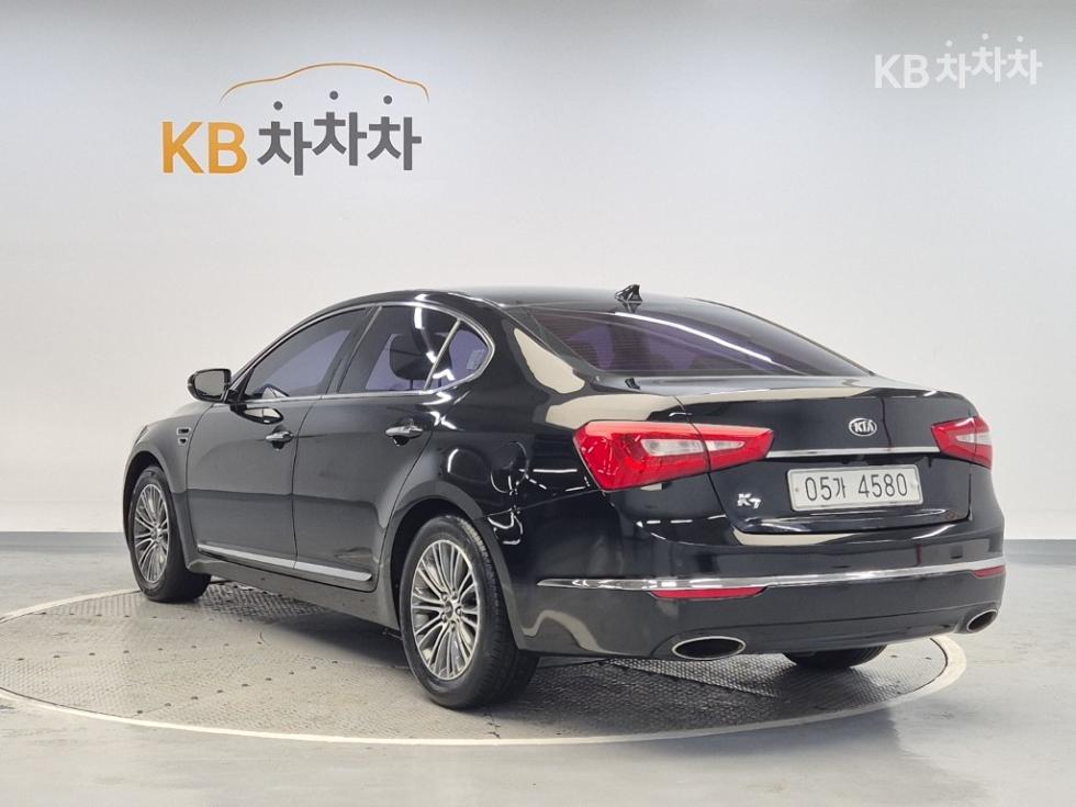 2015 - kia k7