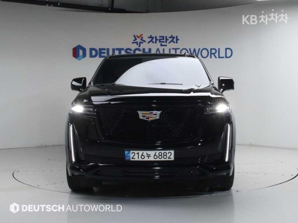 Cadillac Escalade — miniaturë 3