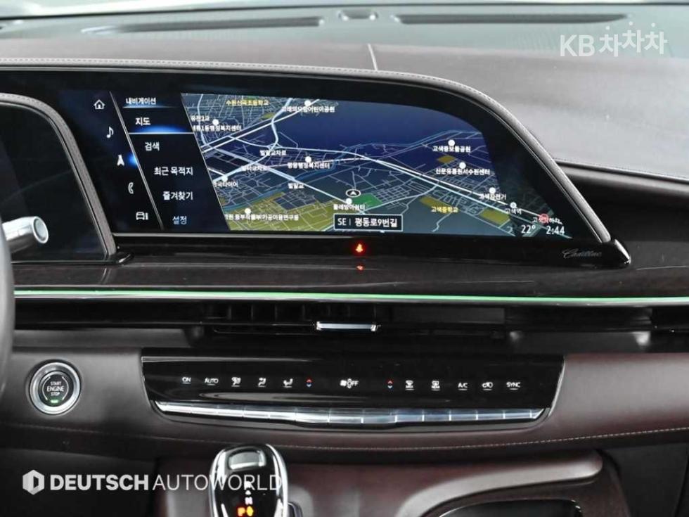Cadillac Escalade — miniaturë 14