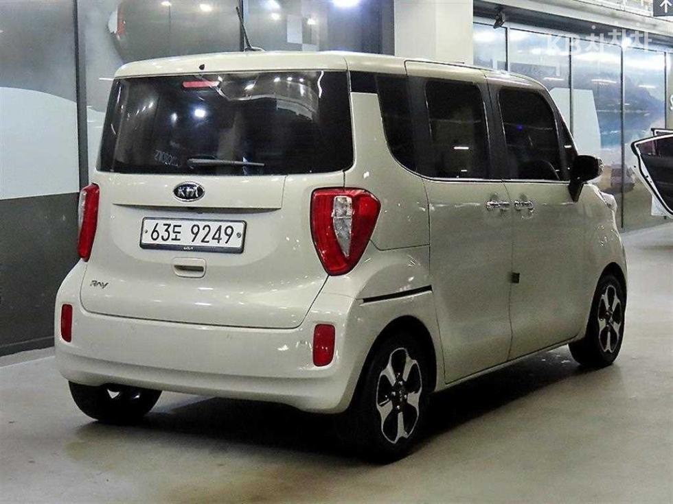 2013 - kia ray