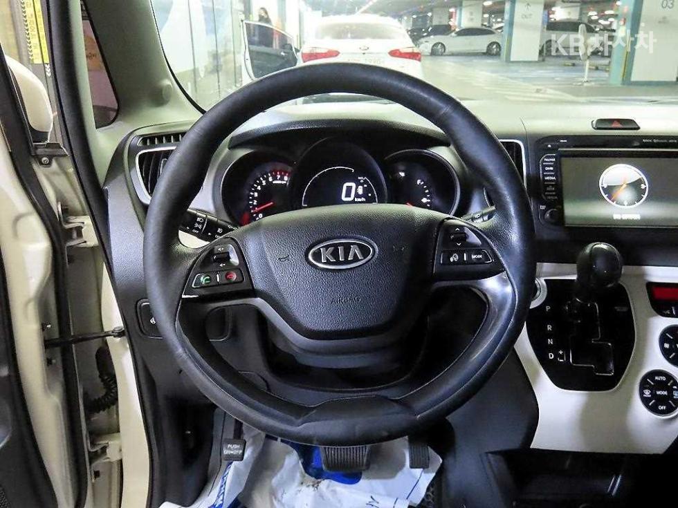2013 - kia ray