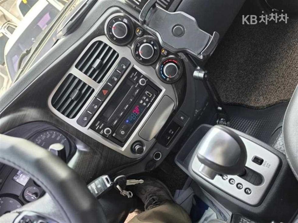 2017 - kia bongo iii