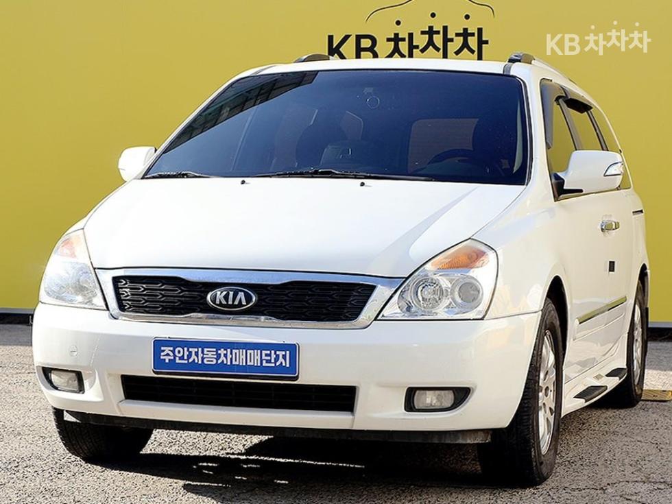 2013 - kia carnival
