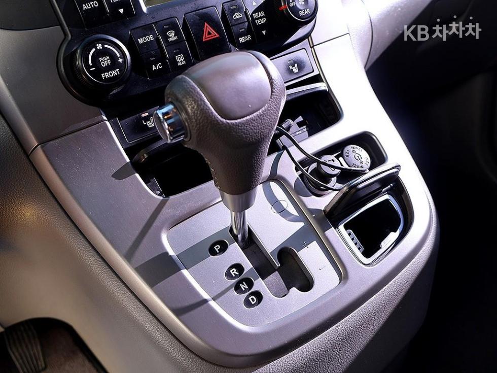 2013 - kia carnival