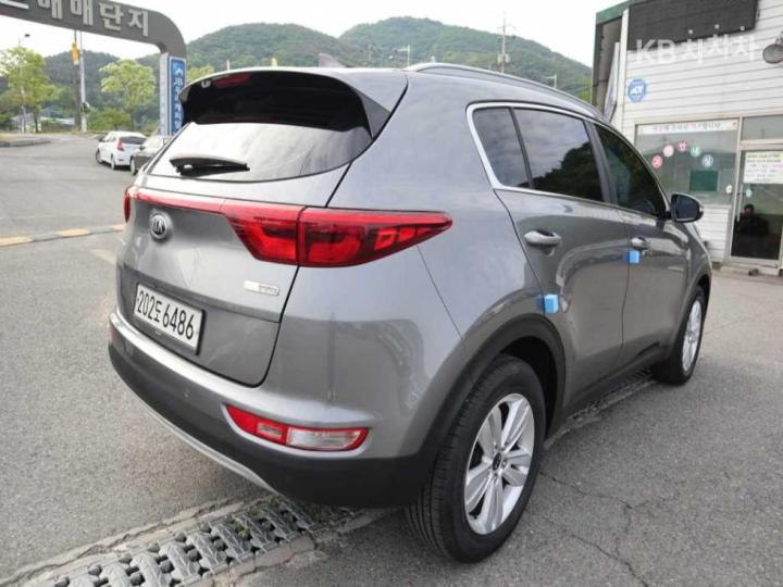 Kia Sportage Diesel 2.0 2WD Prestige 5
