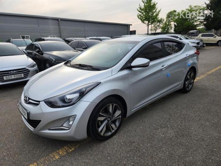 Hyundai Avante 1.6 GDi Modern Base Type 3