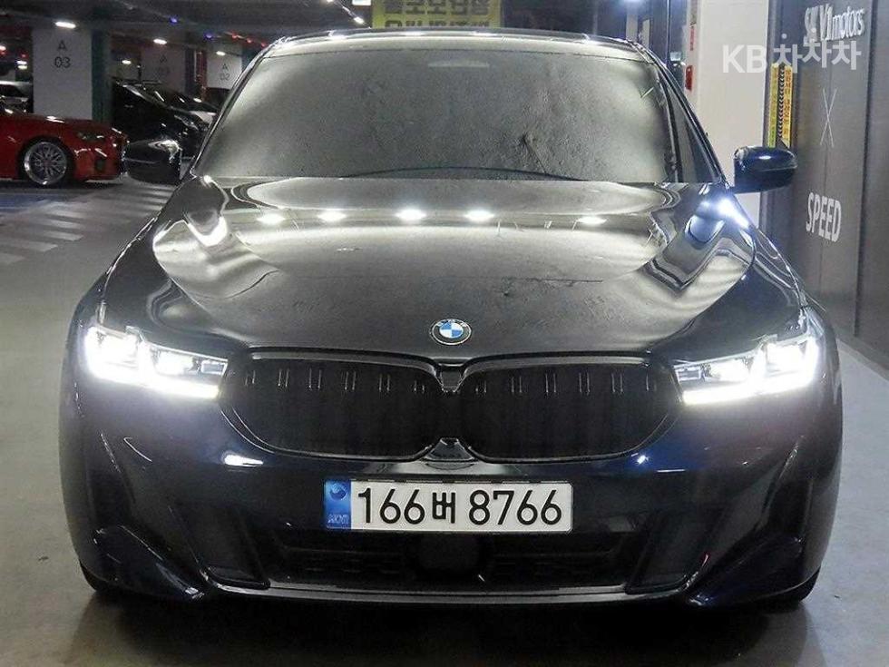 2023 BMW BMW photo