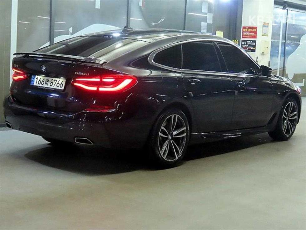 2023 BMW BMW photo