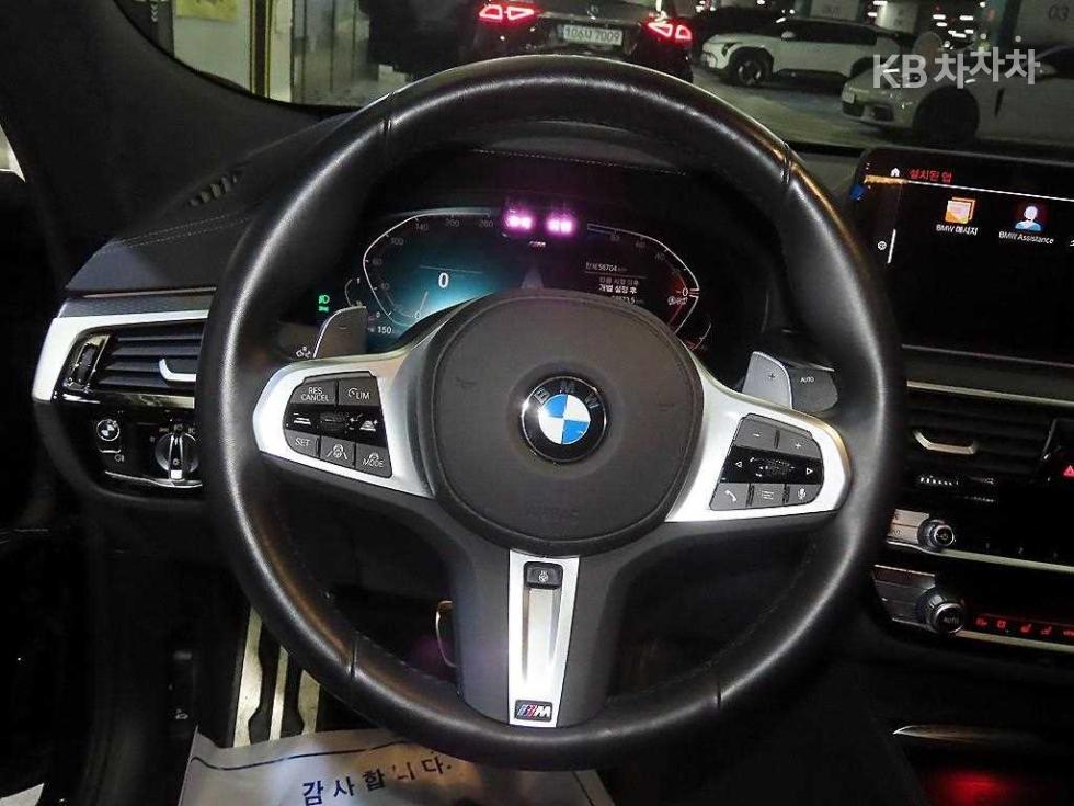2023 BMW BMW photo