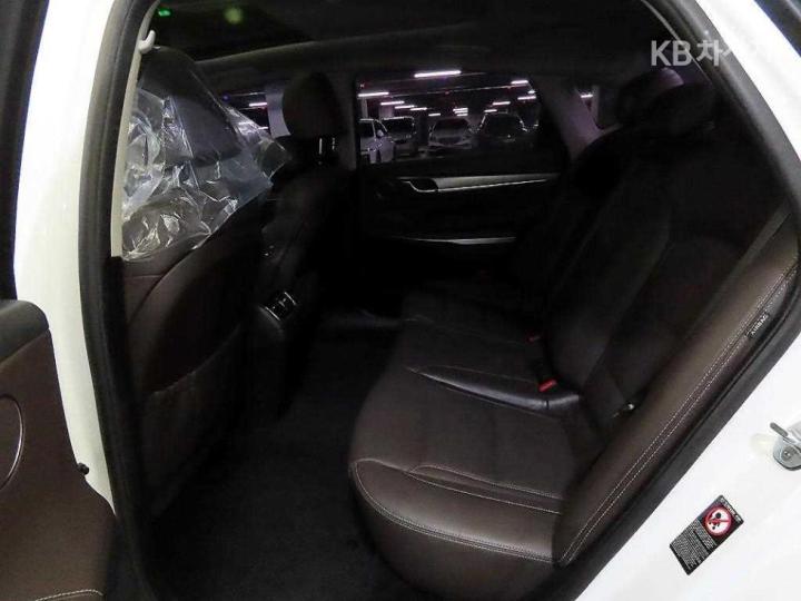 Hyundai Grandeur IG 2.4 Premium Special 8