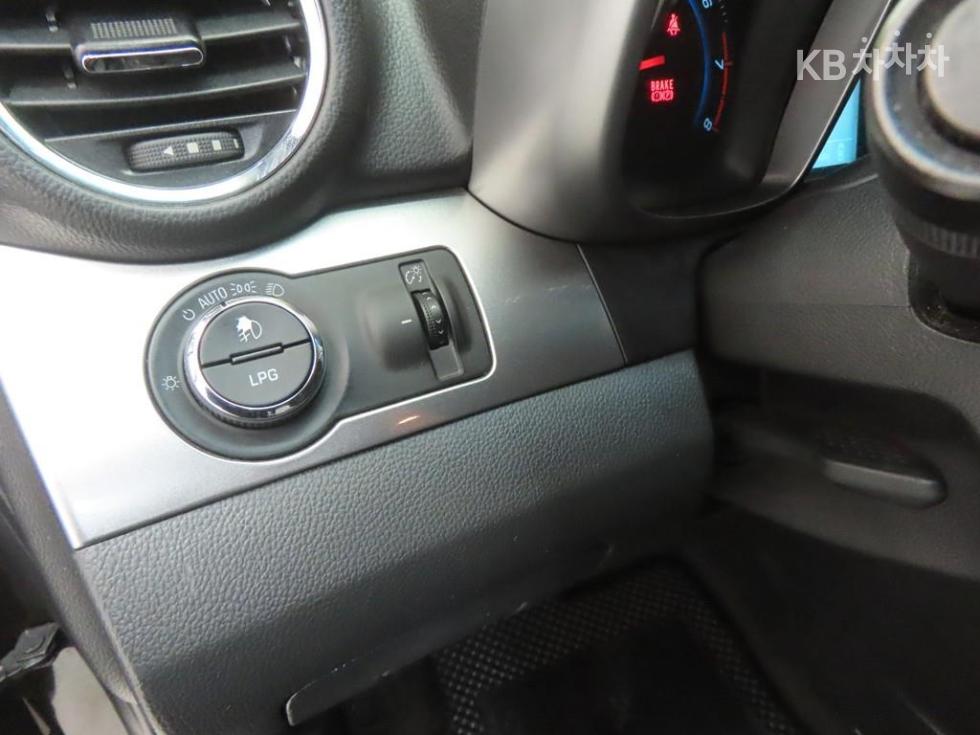 Chevrolet Orlando — miniaturë 10
