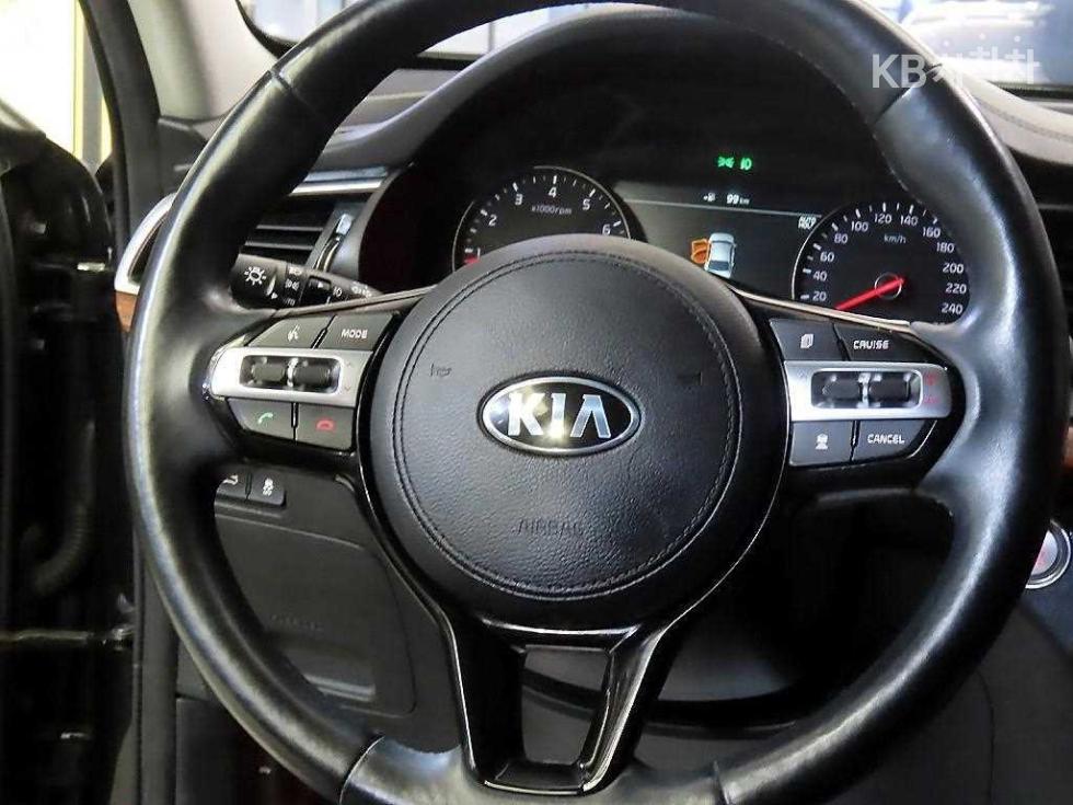 2017 - kia k7