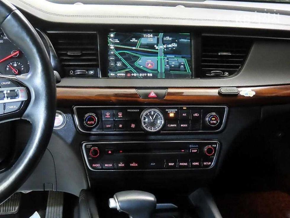 2017 - kia k7