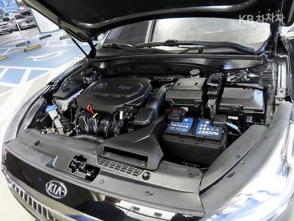 2017 - kia k7