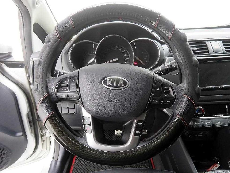 2012 - kia pride