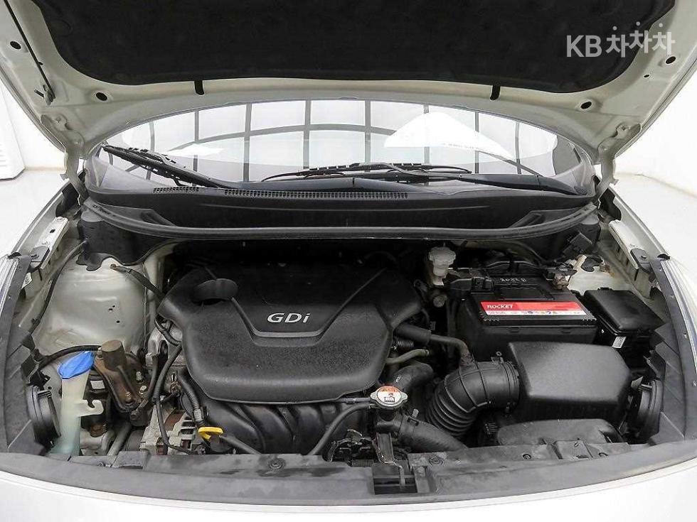 2012 - kia pride