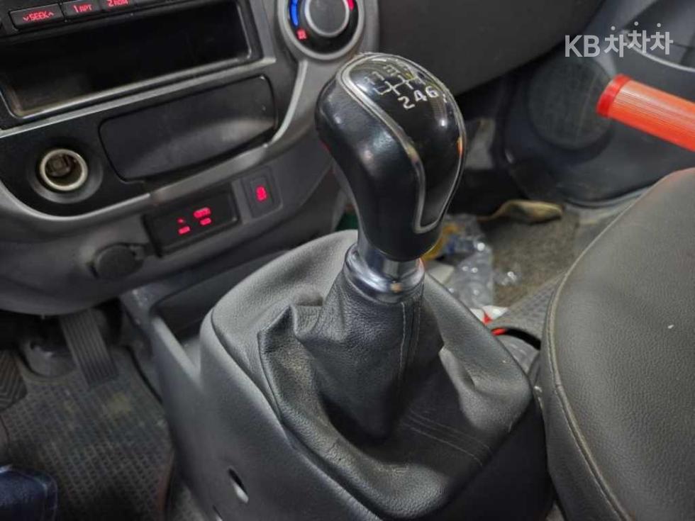 2019 - kia bongo iii