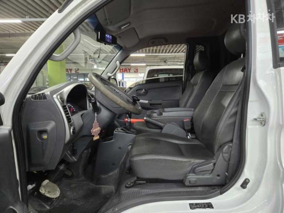 2019 - kia bongo iii
