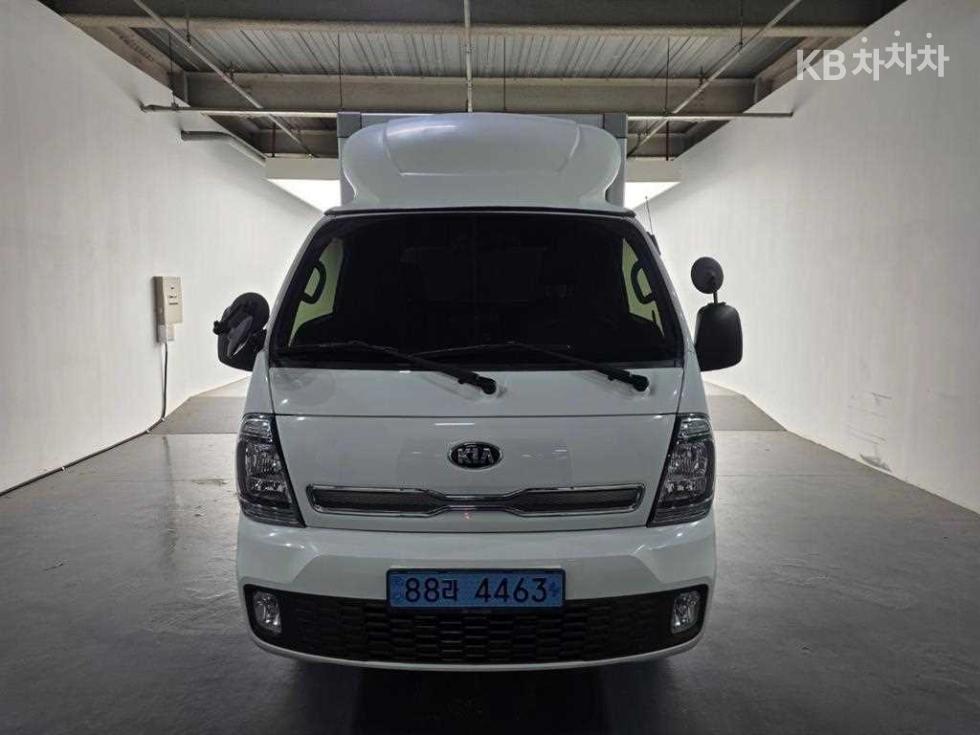 2020 - kia bongo iii