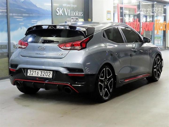 Hyundai Veloster N 2.0 T-GDi 5