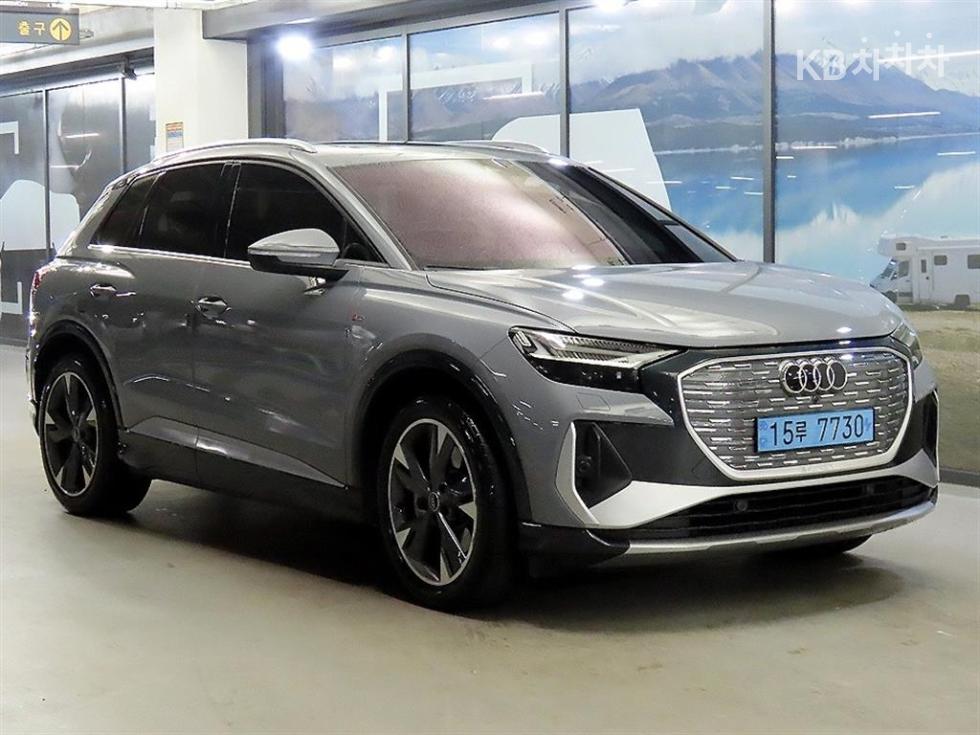 아우디 Q4 e-tron 40 Premium