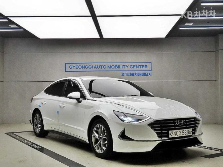 Hyundai Sonata 2.0 LPG 렌터카 — foto 1