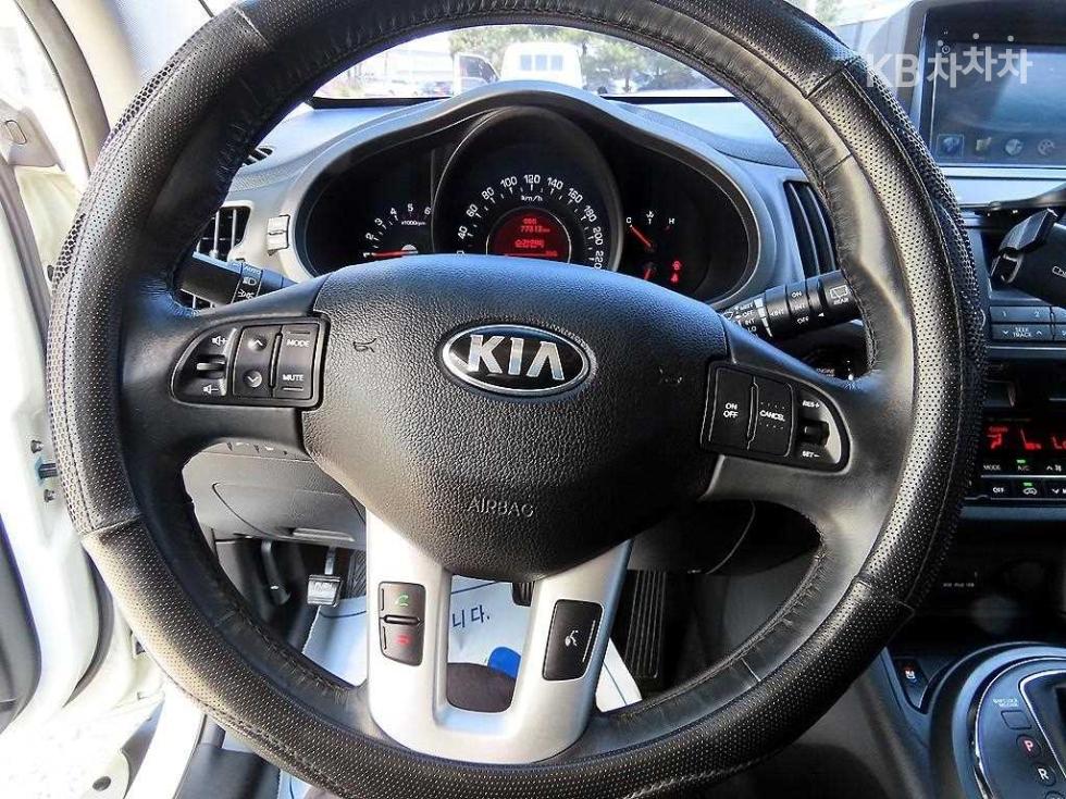 2013 - kia sportage