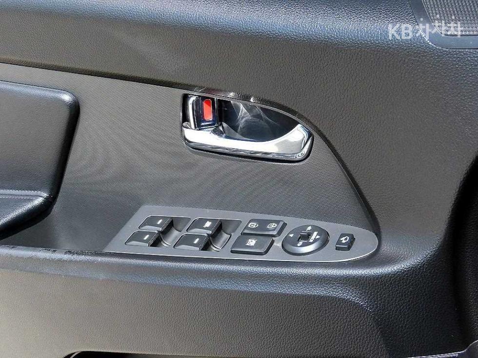 2013 - kia sportage