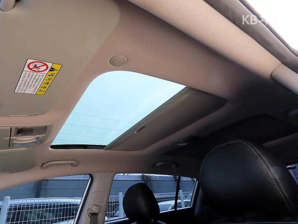 2013 - kia sportage