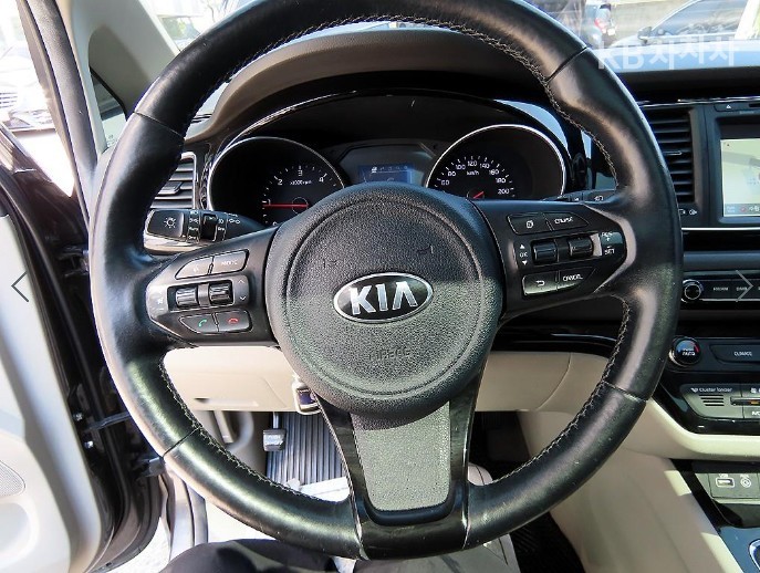 2015 - kia carnival
