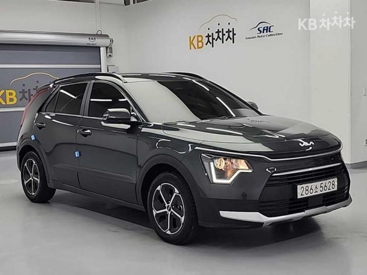 Kia Niro The 1.6 HEV Prestige 5