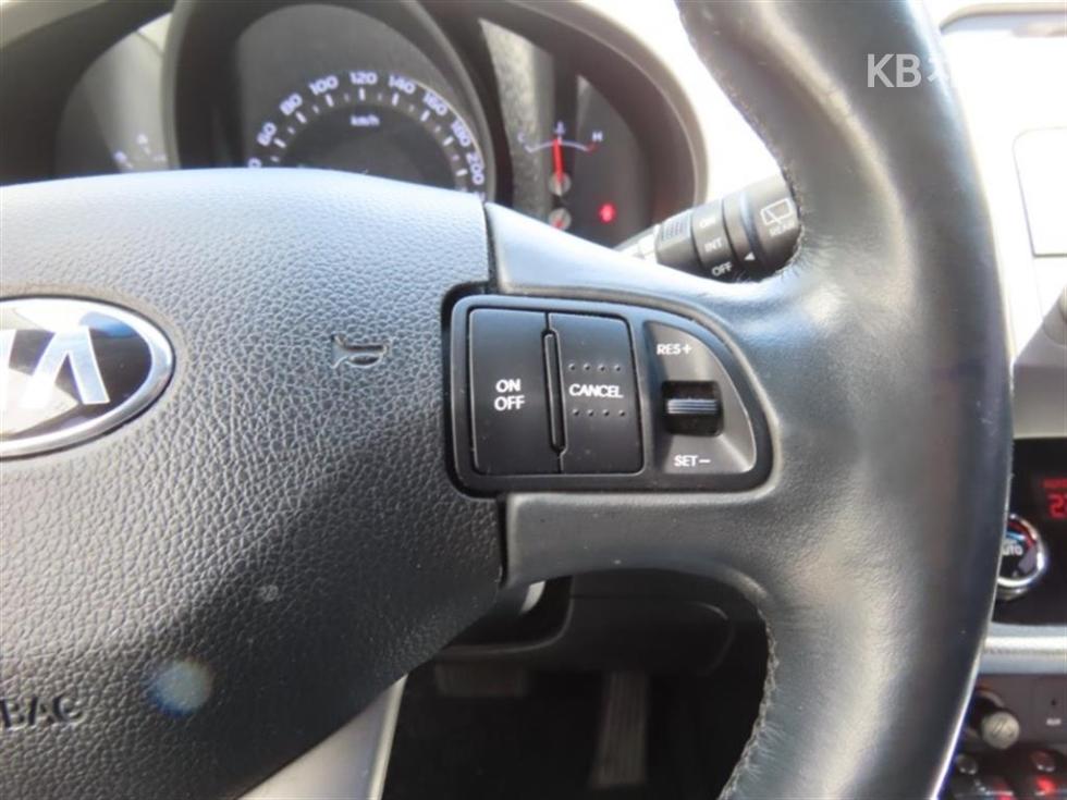 2014 - kia sportage