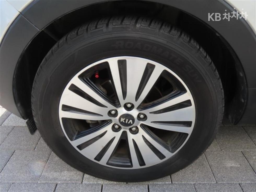 2014 - kia sportage