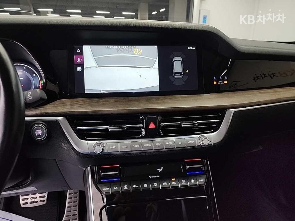 2022 - kia mohave