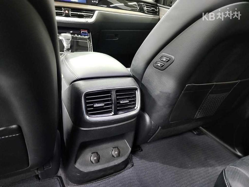 2022 - kia mohave