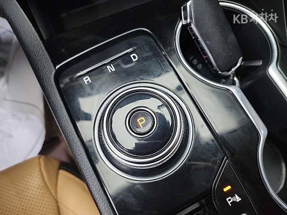 2022 - kia k5