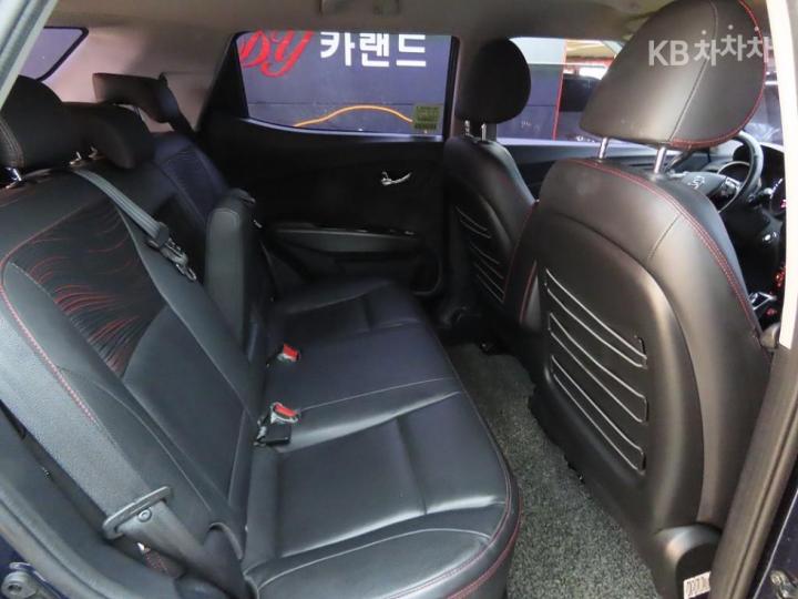 KG Mobility (Ssangyong) Tivoli Air 2WD IX 7