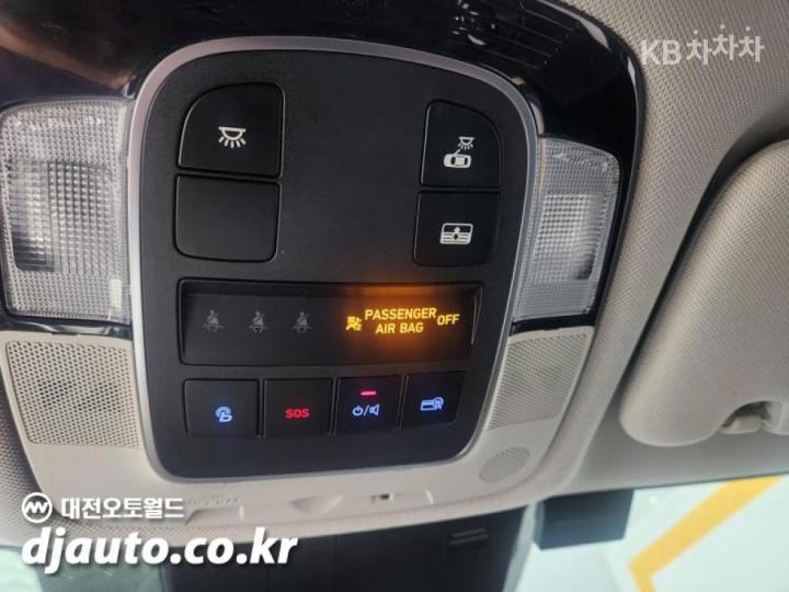 Hyundai Sonata DN8 2.0 Premium Family 9