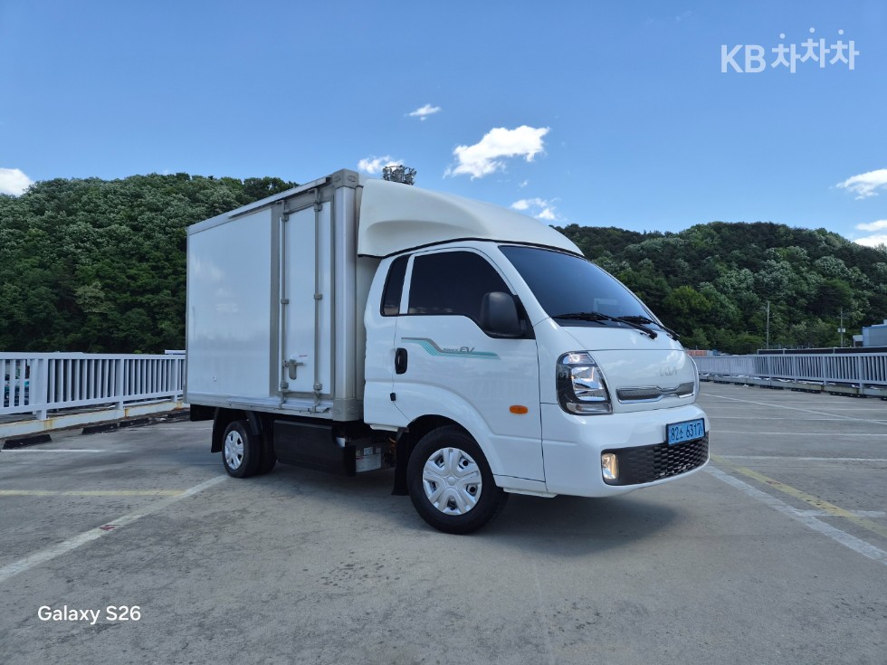 2022 - kia bongo iii