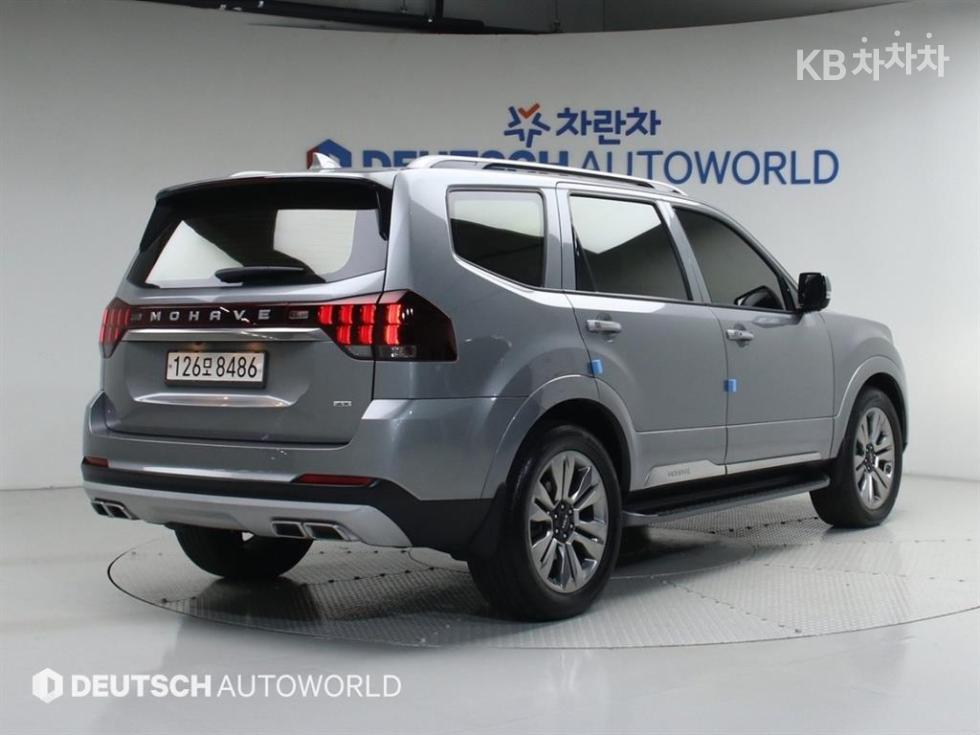 2022 - kia mohave