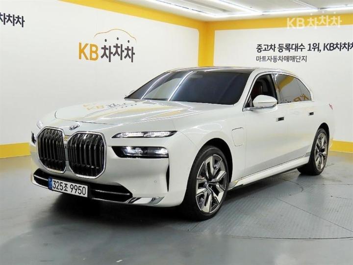 BMW 7er 750e xDrive — foto 1