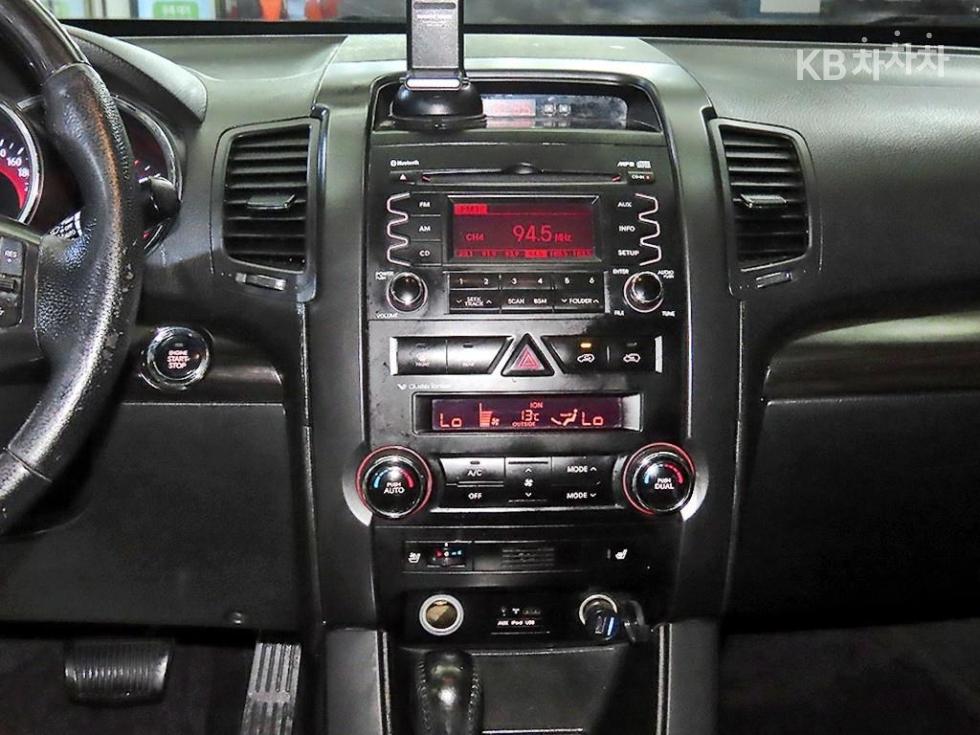 2011 - kia sorento