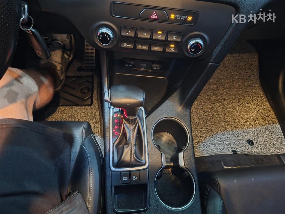 2019 - kia sportage